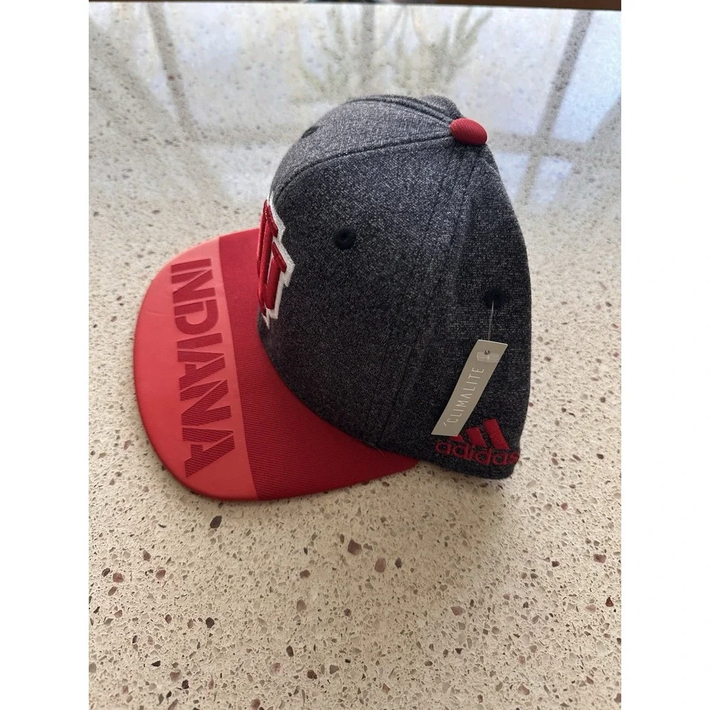 Brand New Indiana Hoosiers Adidas Snapback Hat Cap Adjustable Gray Red NCAA
